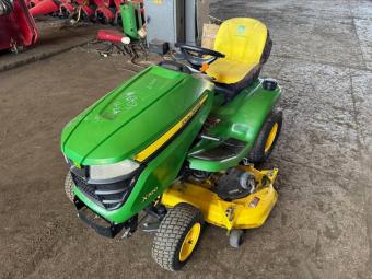 Газонокосарка John Deere X 320. foto 3
