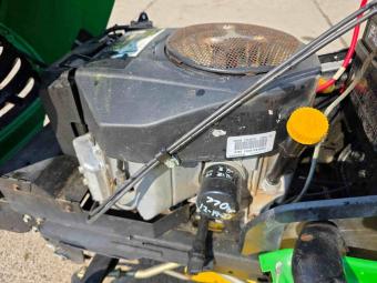 Газонокосарка John Deere X300 foto 15