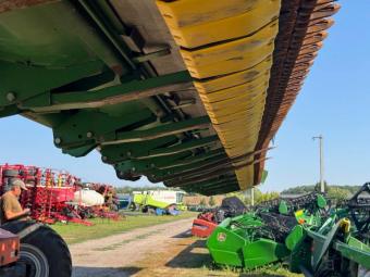 Жатка зернова John Deerе 635F Hydra-Flex 10,7м 2010 р. foto 12