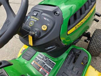 Газонокосарка John Deere E180 2013 р. foto 7