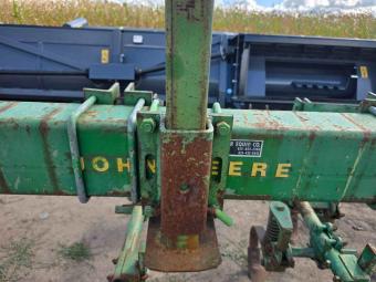 Просапний культиватор John Deere RM foto 11