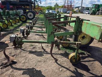 Просапний культиватор John Deere RM foto 3