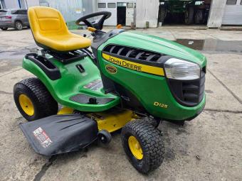 Газонокосарка John Deere D125  2015р