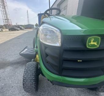 Газонокосарка John Deere D125  2015р